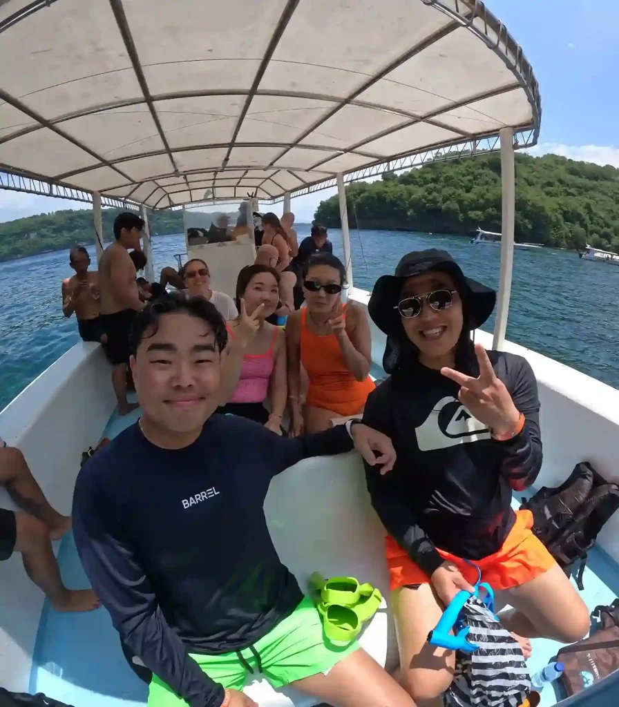 Crystal Bay | Group Snorkeling | Nusa Penida