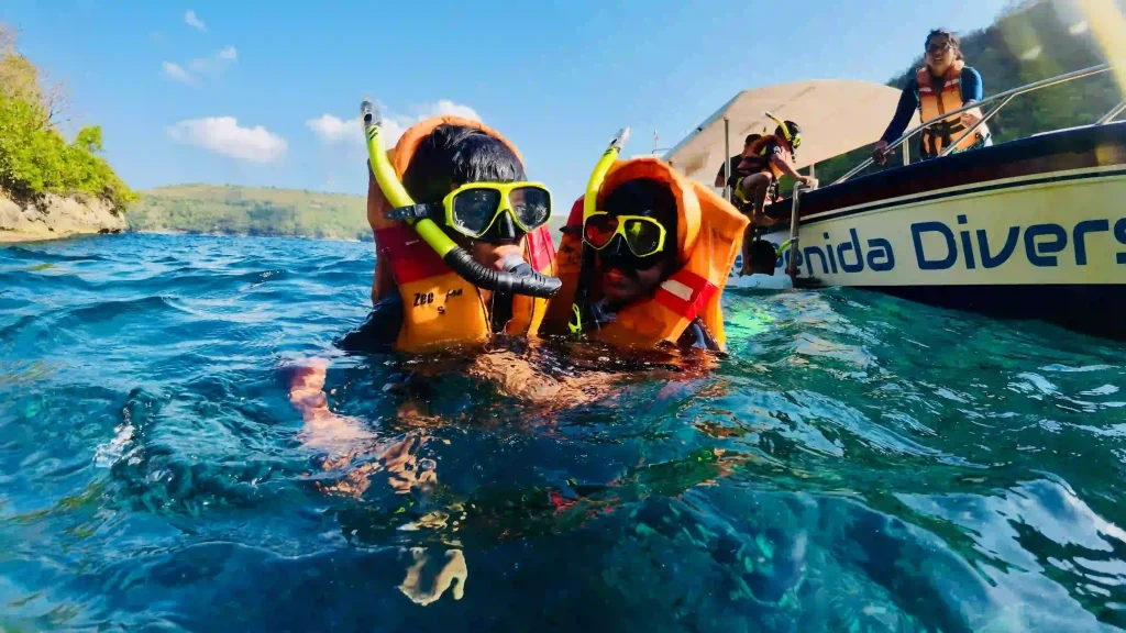 Crystal Bay | Group Snorkeling | Nusa Penida
